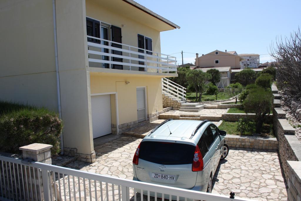 Kuca Za Odmor Laura Apartment Razanac Exterior photo
